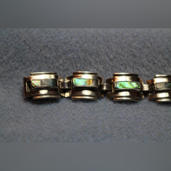 Available! COPY - Silver and abalone linked bracelet - Picture 5 of 7